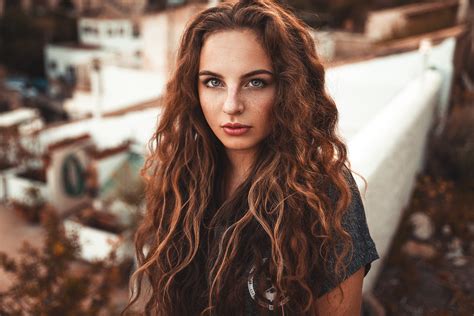 fondos de pantalla mujer modelo profundidad de campo pelo largo fotografía vestir pecas