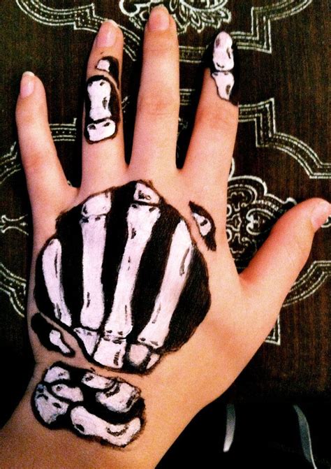 Hand Skeleton Face Painting Halloween Hand Makeup Body Art