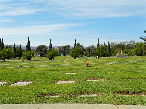 Memory Gardens Cemetery In Concord California Find A Grave Cemetery