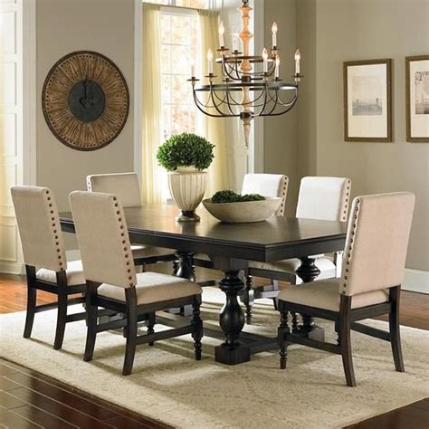 Muebles deco, sillones sofa, banquetas, sillas de bar, taburetes cocina. 7-Piece Leona Dining Set | Nebraska Furniture Mart ...