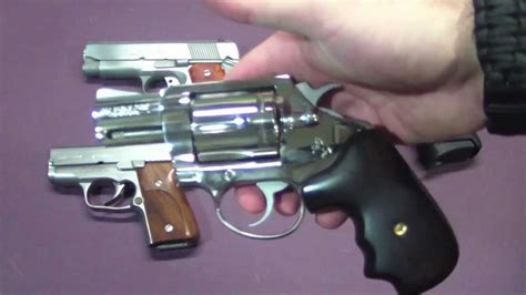 Carrying Loaded Guns Safely Revolver Vs Semi Auto Youtube