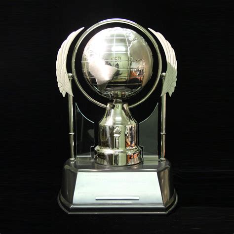 Custom Corporate Trophies Personalized And Unique Trophy Designs