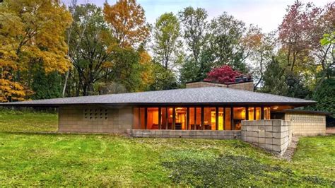 Quintessential Usonian Restored 445k Frank Lloyd Wright Home In Mi