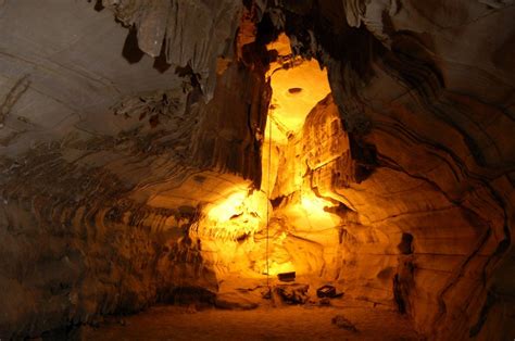Belum Caves India Travel Guide