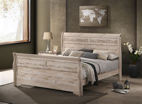 Imerland Contemporary White Wash Finish Sleigh Bed Roundhill Furniture