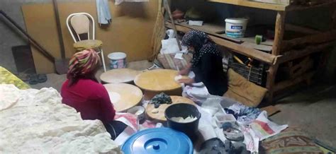 Hisarcıklı ev hanımları kışlık kuru yufka yapımına başladı Haberler