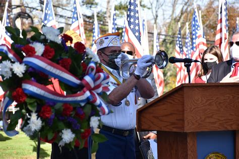 Huntington Holds Veterans Day Ceremony With Limited Audience Tbr News