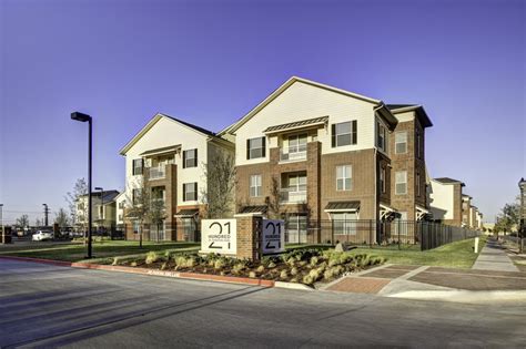 Check spelling or type a new query. 21Hundred at Overton Park - 25 Photos - Apartments - 2100 ...