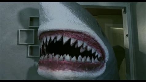 Luke Poulton On Twitter Last Night I Watched House Shark I Dont