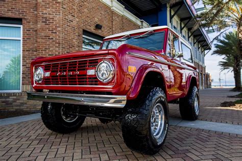 Drive a unique piece of americana. 1972 Ford Bronco for sale #2271652 - Hemmings Motor News