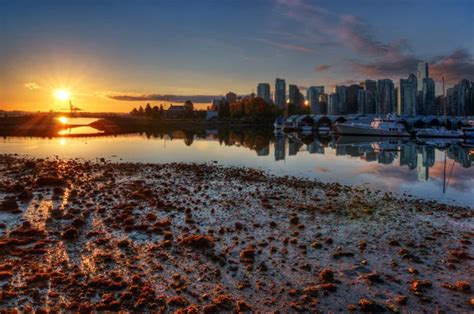 Vancouver Downtown Sunrise — Stock Photo © Westcoastscapes 93375792
