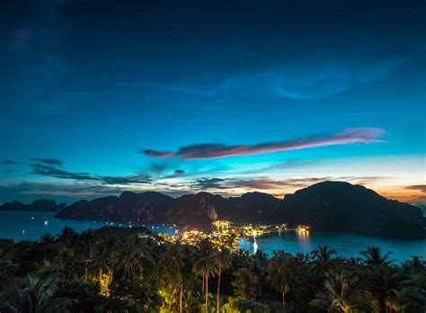 Top 5 Bioluminescent Beaches In Thailand That Will Blow Your Mind