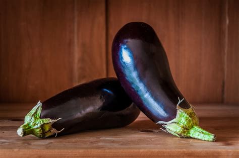 Free Photo Organic Eggplant Aubergine Aubergine Heap Vegetable Free Download Jooinn