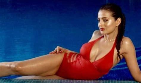 Ameesha Patel Looks Hot Af In Sexy Red Bikini And Red Lips As She Strikes A Sultry Pose In Her