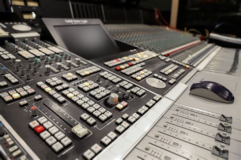 Recording And Mixing At Studio 2 In Sydney Studios 301