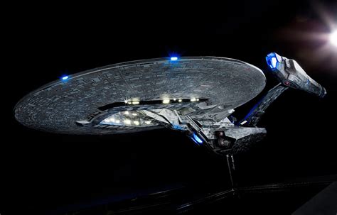 Star Trek Into Darkness Uss Vengeance Artisan Replica