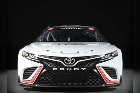 Toyota Ready For 2022 Nascar Season With V8 Trd Camry Racer