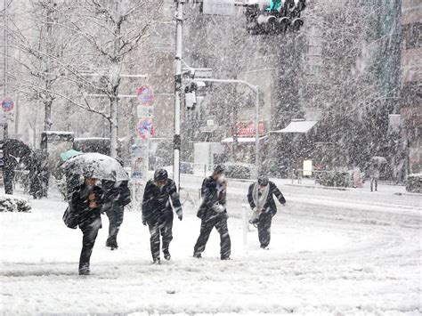 Tempesta Di Neve Sullarea Di Tokyo Una Volta Erano Molto Più