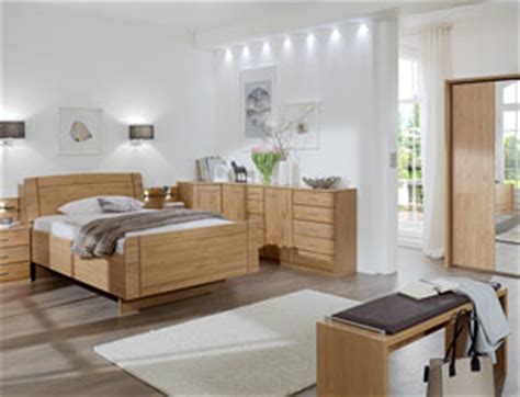 Einzelbetten mit bildern einzelbett haus deko bett mobel. Senioren-Schlafzimmer komplett mit Einzel- oder Doppelbett