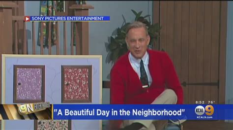 Tom Hanks Transforms Into Mr Rogers In A Beautiful Day In The