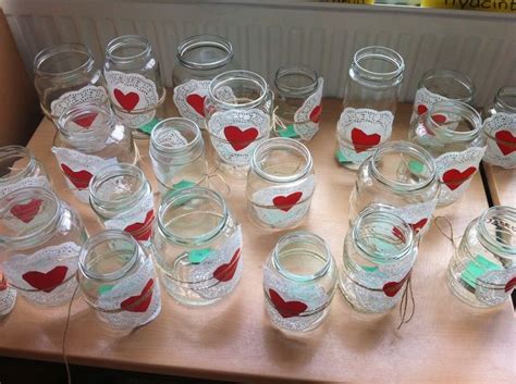 Bekijk de leukste tips, gedichtjes, kleurplaten, moederdag cadeau ideetjes, tips om te knutselen en nog veel meer. Moederdag | Valentijnsdag knutselen volwassenen, Valentijn ...