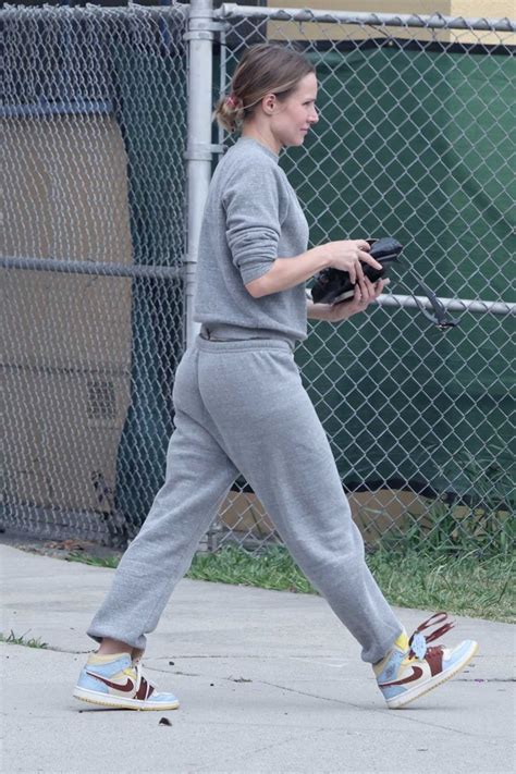 Kristen Bell In A Grey Sweatsuit Was Seen Out In Los Feliz 06092023 1