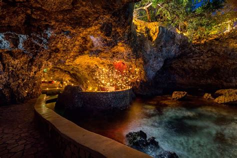 the caves hotel private dining for couples resort in negril jamaica