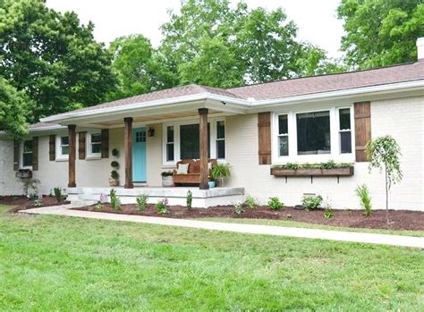Since i am deep into one room challenge land thinking about other post isn't so easy. White Ranch House White Ranch House Exterior White Ranch ...