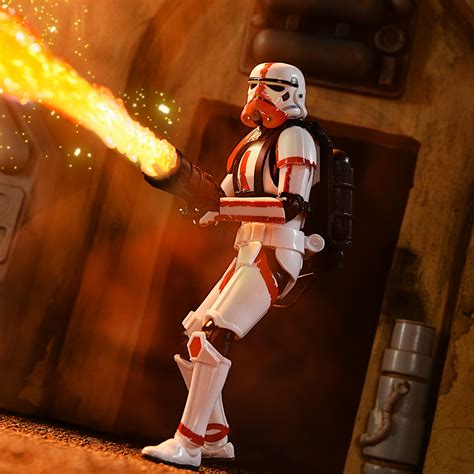 Hasbro Star Wars Black Series Incinerator Trooper Review Fwoosh