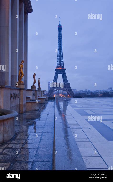 Paris Rain High Resolution Stock Photography And Images Alamy