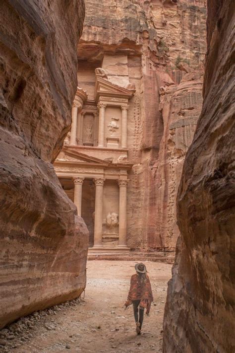 10 Things You Need To Know Before Visiting Petra In 2020 Petra Jordan