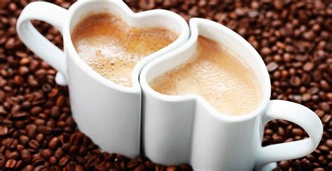 Una storia basata sulla fornitura di caffé ai bar di genova. Dimmi che CAFFE' sei e ti dirò di che tipo d'amore soffri ...