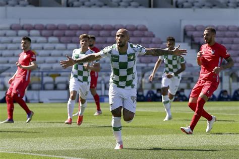 They had the first game of the season about ten days ago when they lost after penalties on the road in the league cup against penafiel. Moreirense trava série vitoriosa do Gil Vicente - Renascença