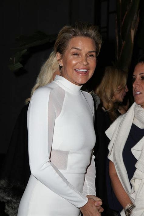 Newly Split Yolanda Foster Not Wearing Wedding Ring At Rhobh Event