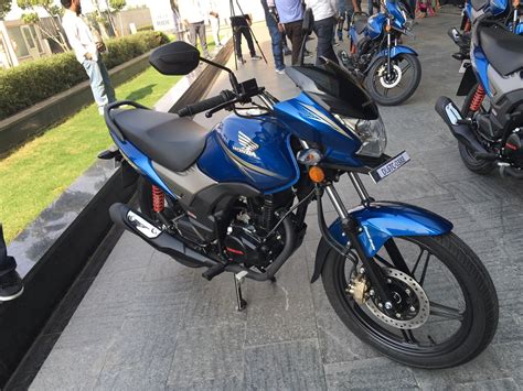 Cb shine 125 sp drum. Honda Shine SP vs Honda Shine Price, Specifications ...