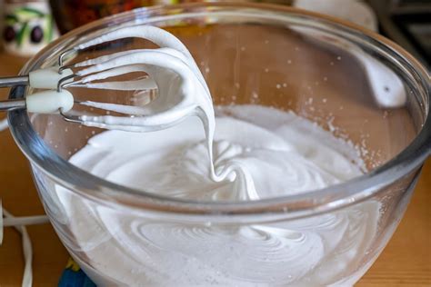 Lastuce pour rattraper des blancs en neige trop liquides