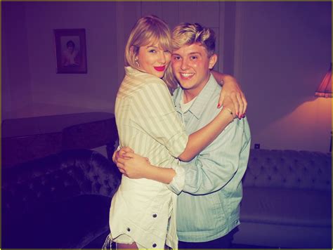 Full Sized Photo Of Taylor Swift Lover Secret Session London Fan Photos 20 Taylor Swift Has