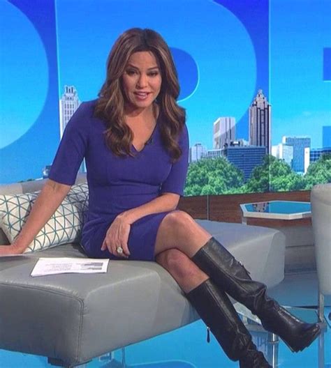 The Appreciation Of Booted News Women Blog Robin Meade Pairs Black