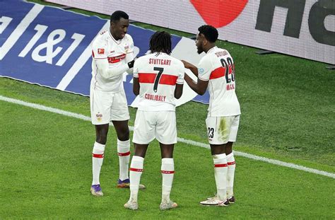 Vfb stuttgart gegen borussia dortmund ist heute live im tv und stream zu sehen. Borussia Dortmund gegen VfB Stuttgart: Mangala erklärt ...