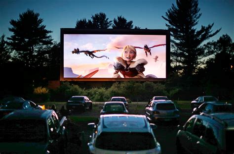 Or in a fendi or converse ad? Texas Movie Theater Turns Its Parking Lot Into a Drive-In ...