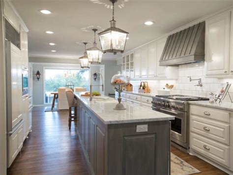 Home decor kitchen home kitchens kitchen chairs hgtv fixer upper kitchens kitchen ideas kitchen cabinets home renovation home remodeling jo gaines. 15 Charming French Country Kitchen Décor Ideas - Shelterness