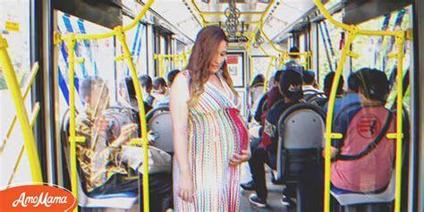 Niemand Macht Der Schwangeren Frau Im Bus Platz An Der Nächsten