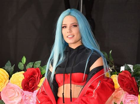 american singer halsey reveals she considered prostitution as a homeless teenager kanyi daily
