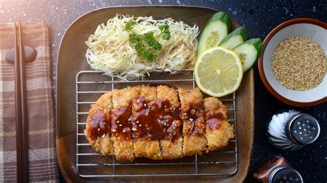 This Is How You Make Japanese Katsu At Home