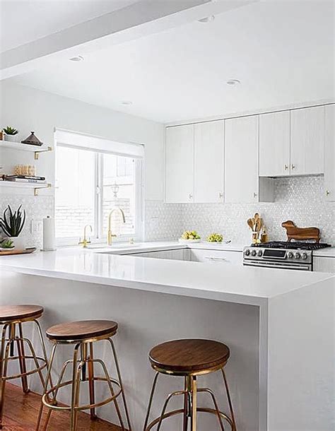 Modern Style White Kitchen Design 2020