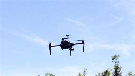 backyard skinny dippers lack effective laws to keep peeping drones at bay abc news