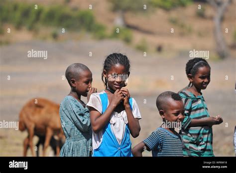 Ethiopian Children Playing Hi Res Stock Photography And Images Alamy