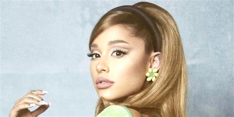 The Voice Ariana Grande Shares The First Photos Of Her Honeymoon Hot Movies News