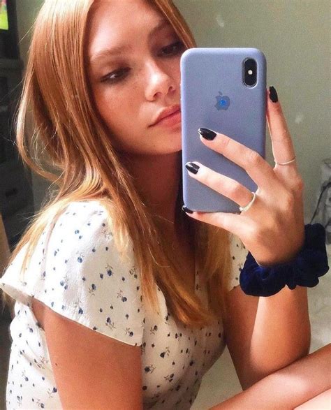 Nadia Turner Nadia Turner Blonde Girl Selfie Instagram Famous