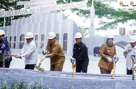 Bakrie Untuk Negeri Bangun Masjid Raya Pertama Di Bandar Lampung Media Islam